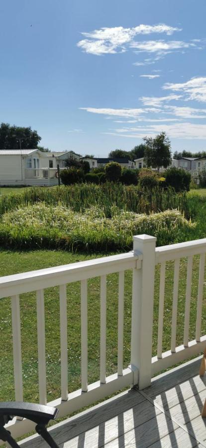 Manor Park Hunstanton Pets Go Free Linen Included Villa Exterior foto